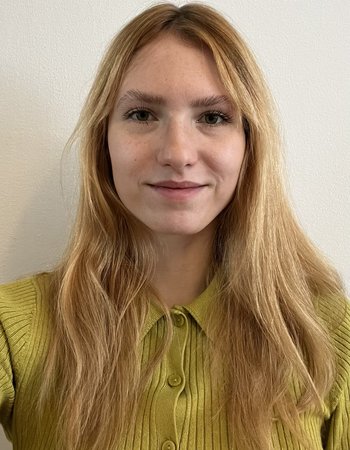 A picture of Leonie Schneider.